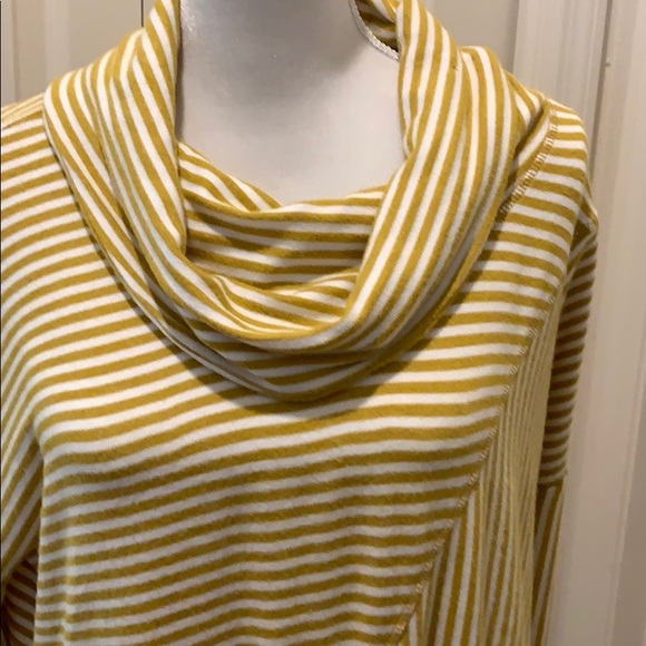 💥New-Cowl Neck Top -Chacha Vente -L💥 - Picture 2 of 6